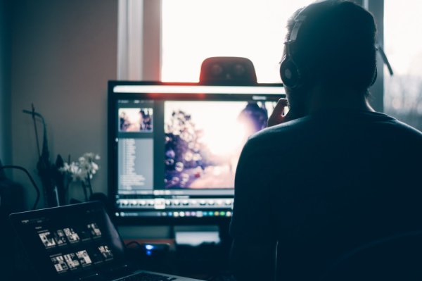 7 Handy Lightroom Tools to Improve Your Editing Workflow